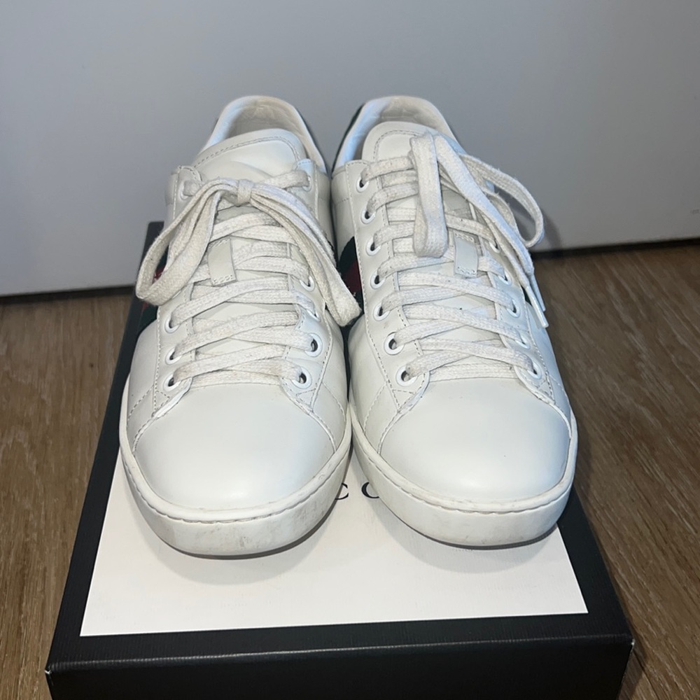 Gucci sneakers